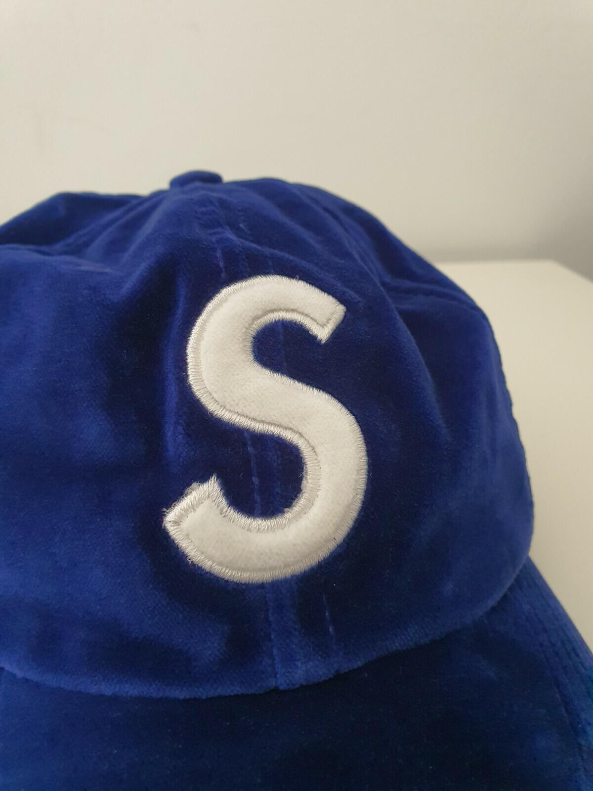 FW20 Supreme S Logo Velvet 6-panel Cap Royal