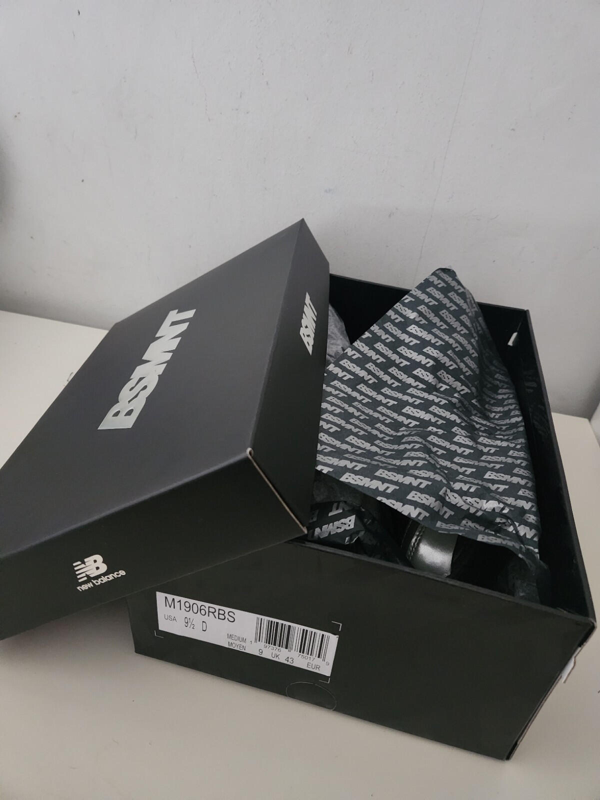 New Balance 1906R x The Basement Night Chrome US 9.5 UK 9 EU 43 Black Sneaker