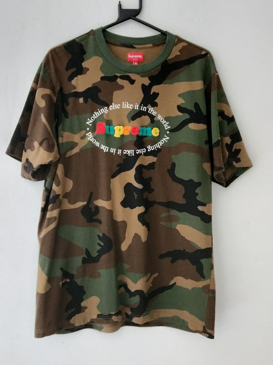 SS20 Supreme Nothing Else camiseta de manga corta con estampado de camuflaje, talla M