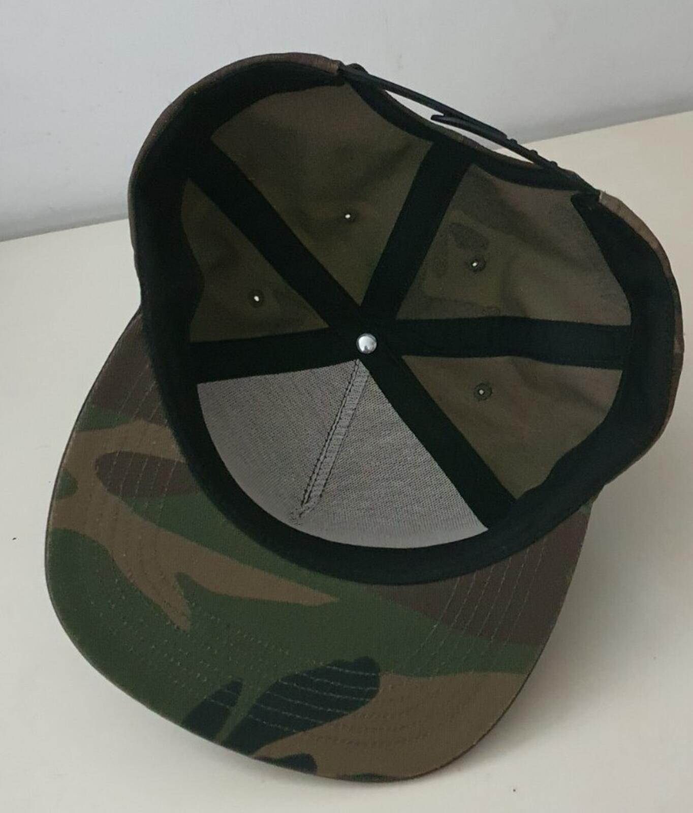 Gorra FW16 Supreme Chrome Classic de 5 paneles camuflaje verde