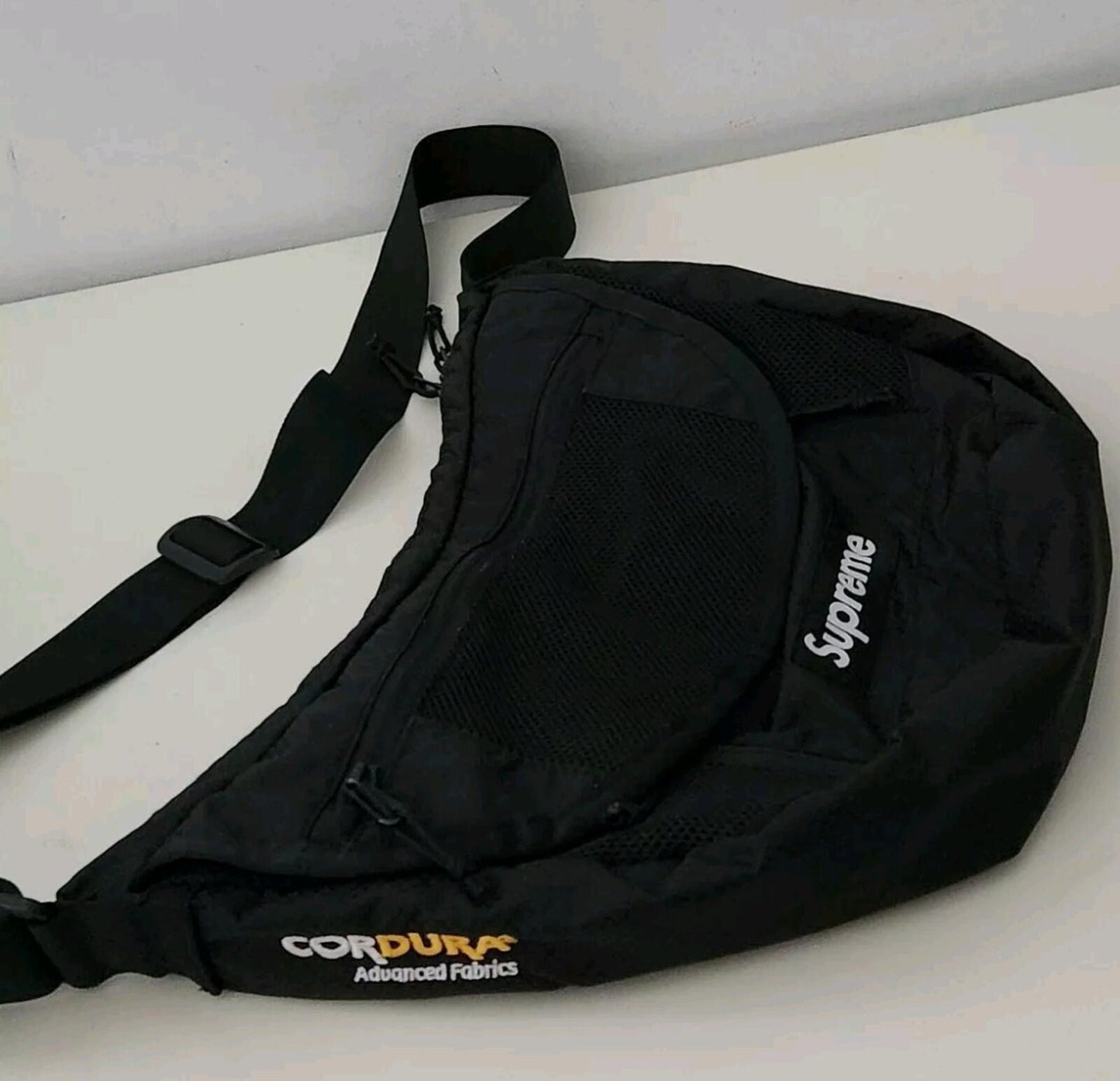 SS22 Supreme Small Messenger Bag Black Water Resistant