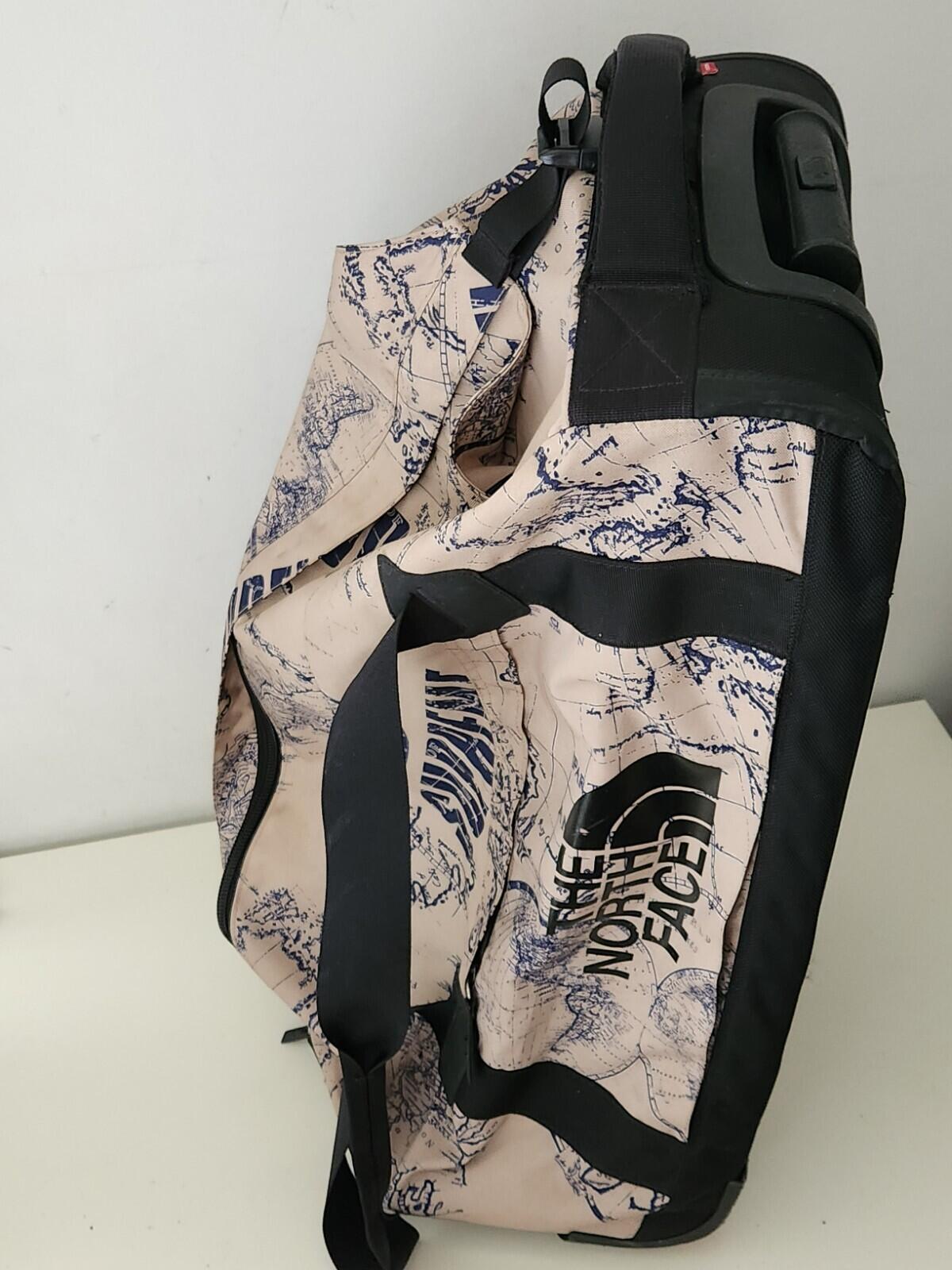 SS12 Supreme x The North Face Wayfinder 25 Rolling Bag Rare Vintage 2012 Duffle