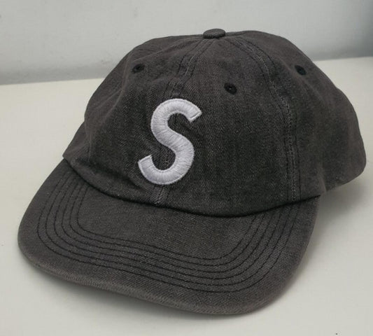 Gorra negra de 6 paneles con logo S de Supreme SS17 de denim lavado gris