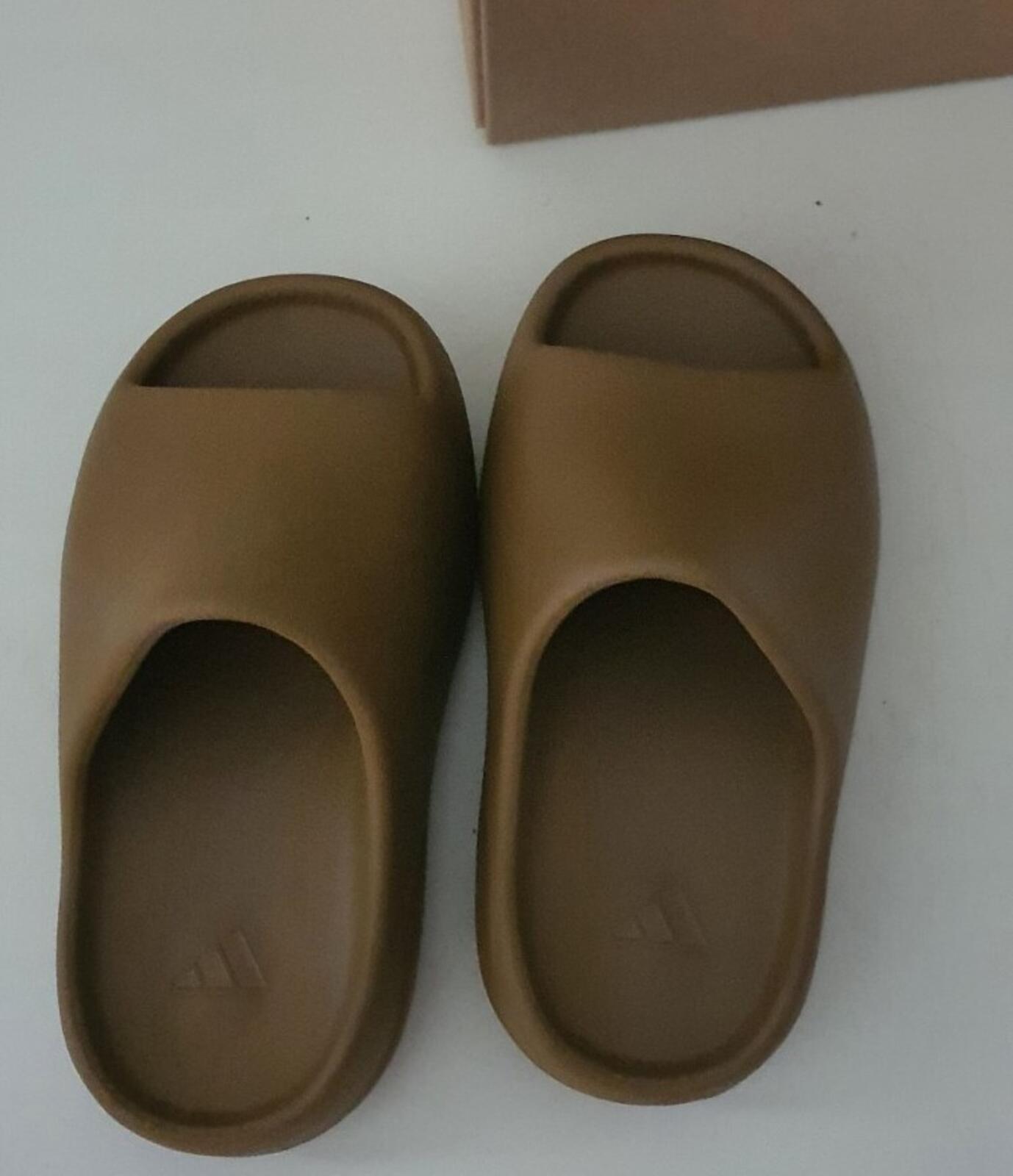 KIDS ADIDAS YEEZY SLIDE US 11K UK 11K EUR 29 KIDS slides Ochre New