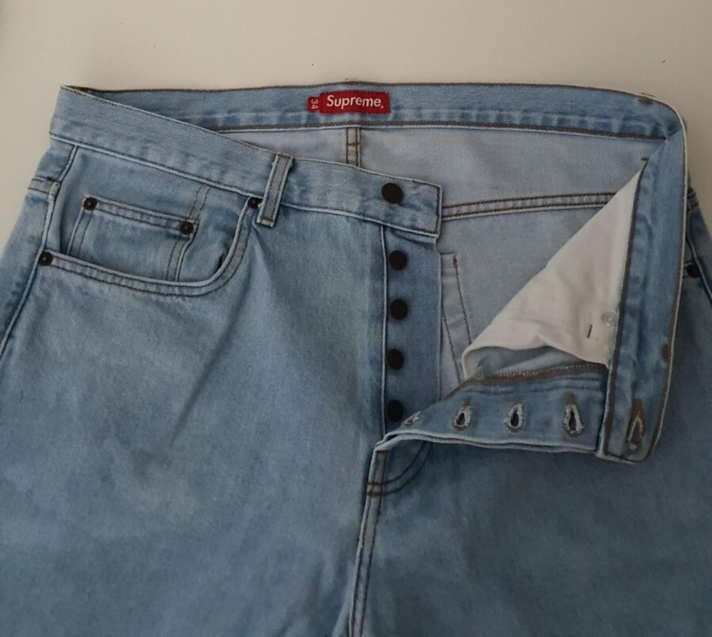 SS18 Supreme washed regular jeans size 34 blue W34 L32 star denim