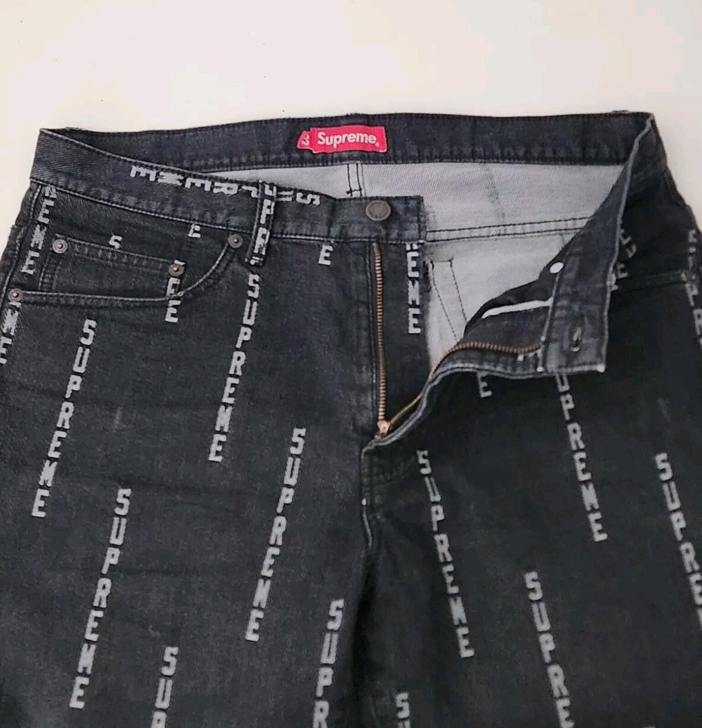 FW20 Supreme Logo Stripe Jacquard Regular Jeans size 32 Black Jean Trousers