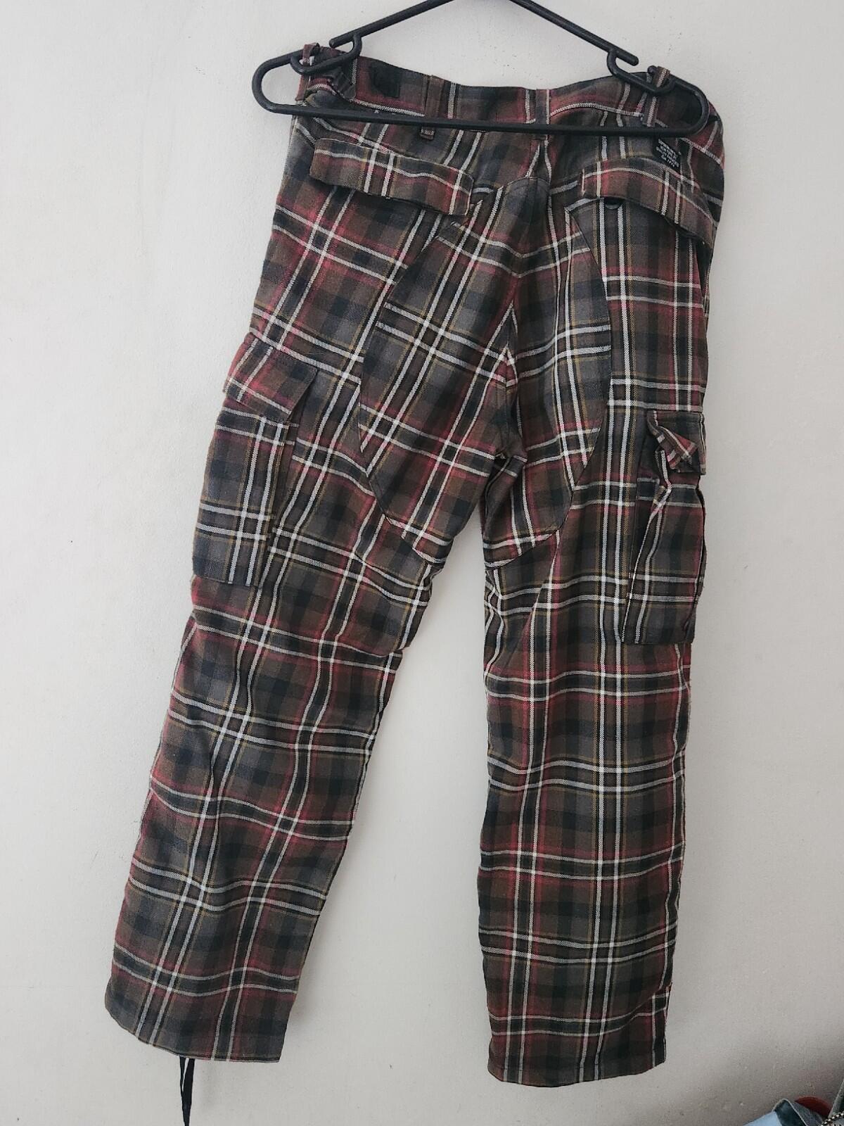 SS17 Supreme Cargo Pant Plaid Size 30 W30 L30