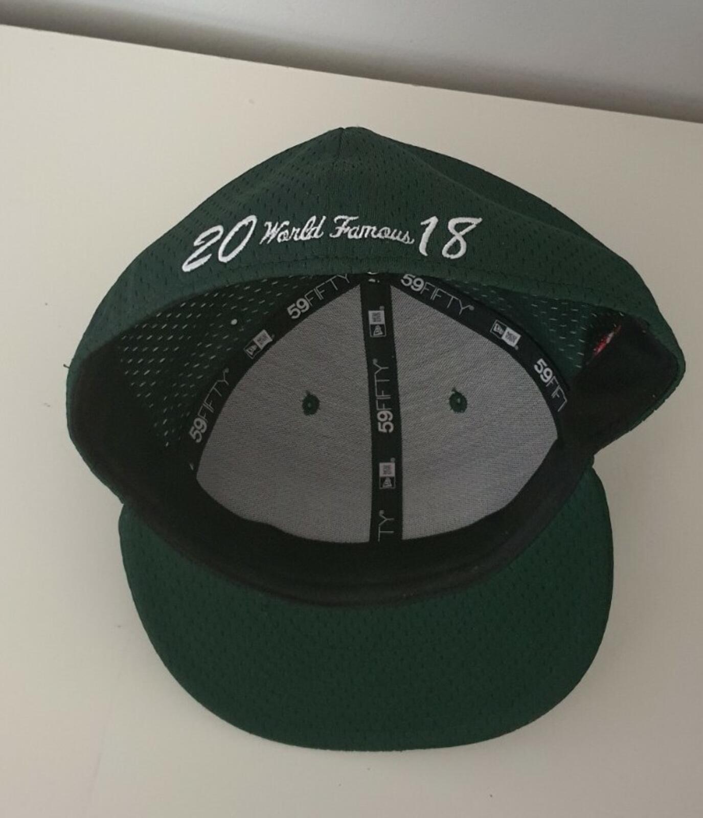 SS18 Supreme Mesh Box Logo New Era Dark green hat size 7 5/8 Cap