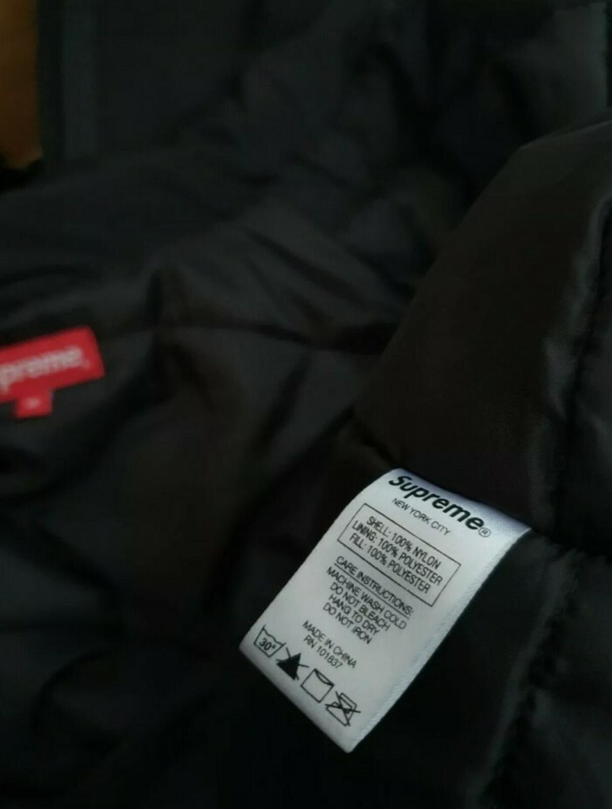 FW18 Supreme Sleeve Logo Sideline Parka Black Size M Water Resistant