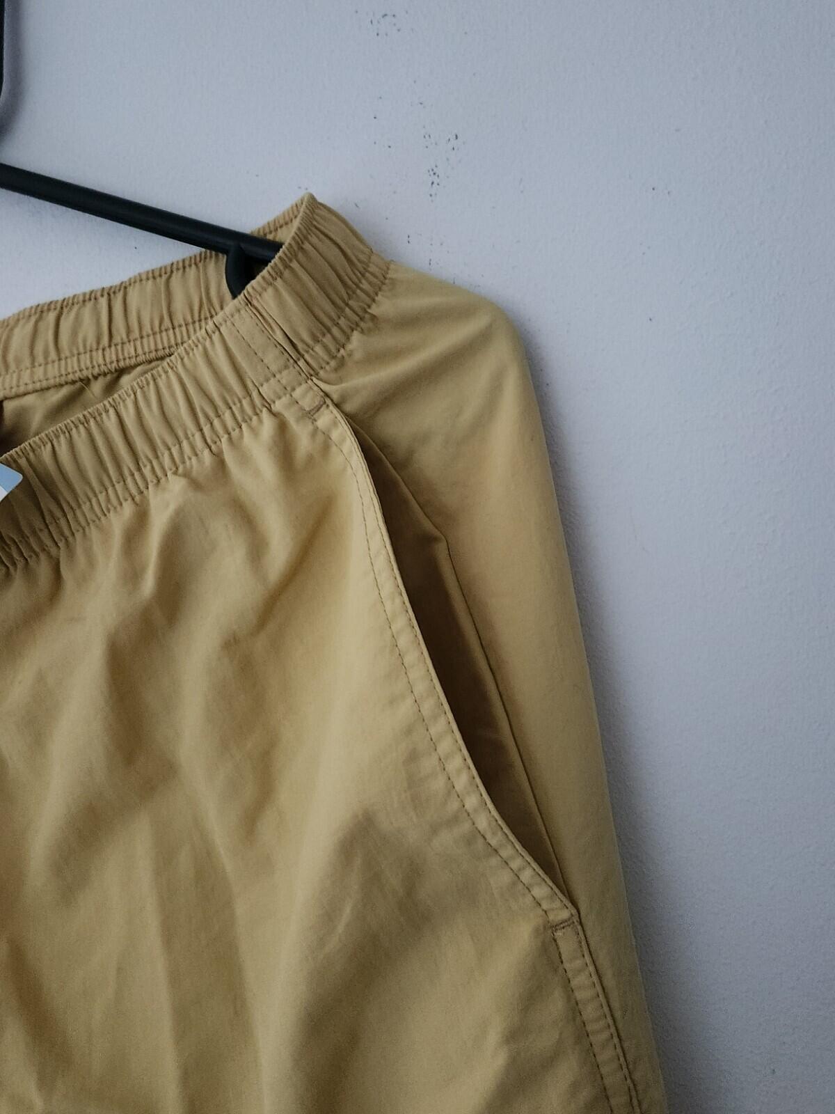 SS21 Supreme Warm Up Pants Pale Yellow Sze S Water Resistant