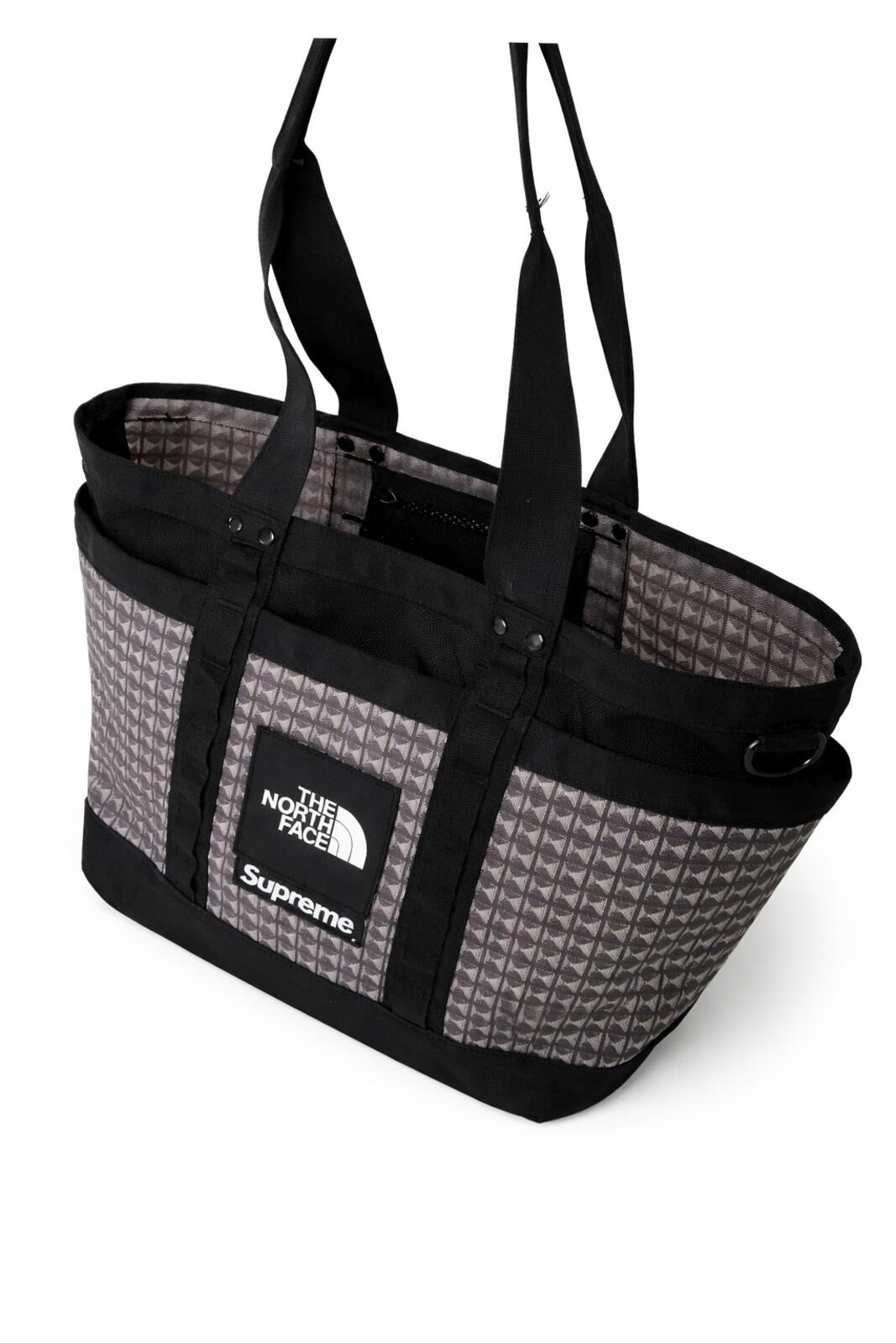 Bolso utilitario Studded Explore Supreme x The North Face SS21 TNF