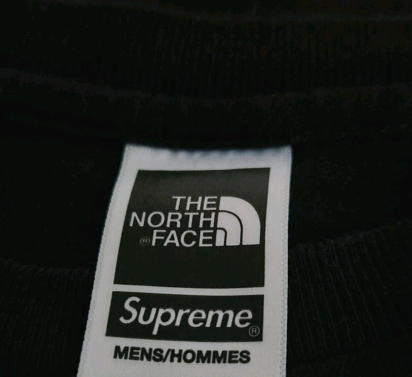 SS23 Supreme x The North Face Printed Pocket Tee size S Small Black T-shirt TNF