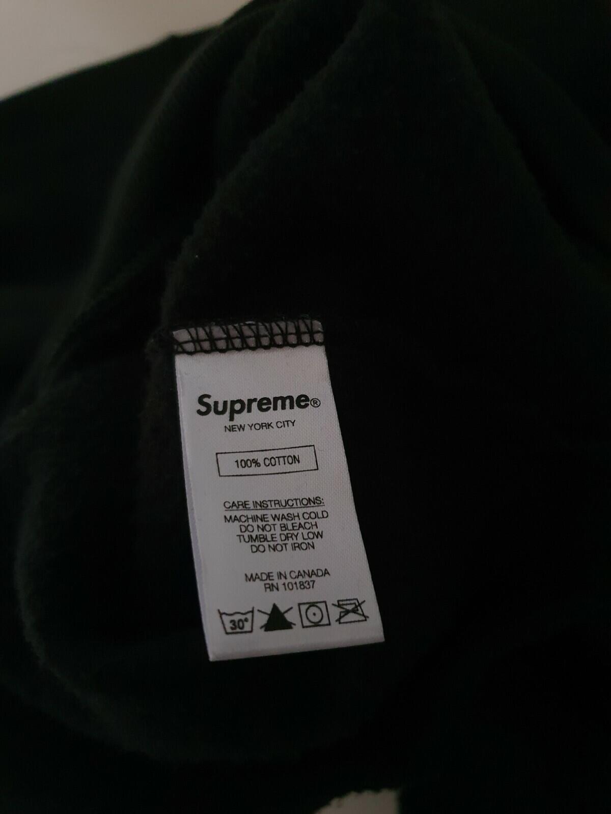 SS19 Supreme Formula Crewneck Black Size M