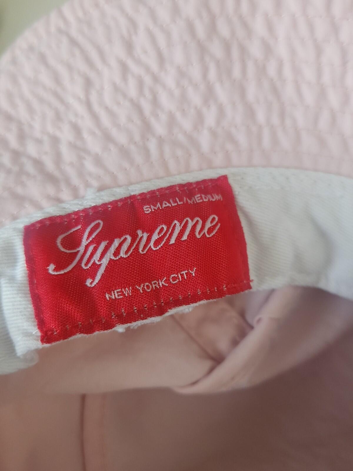 SS16 Supreme Mesh Script Crusher S/M Pink bucket hat small / medium