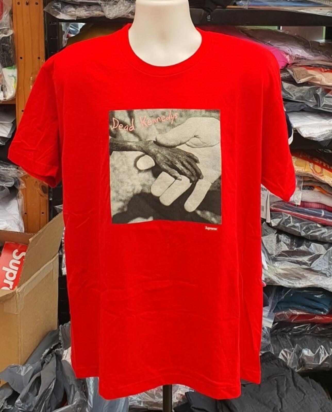 SS14 Supreme x Dead Kennedys red tee Size XL T-shirt Rare