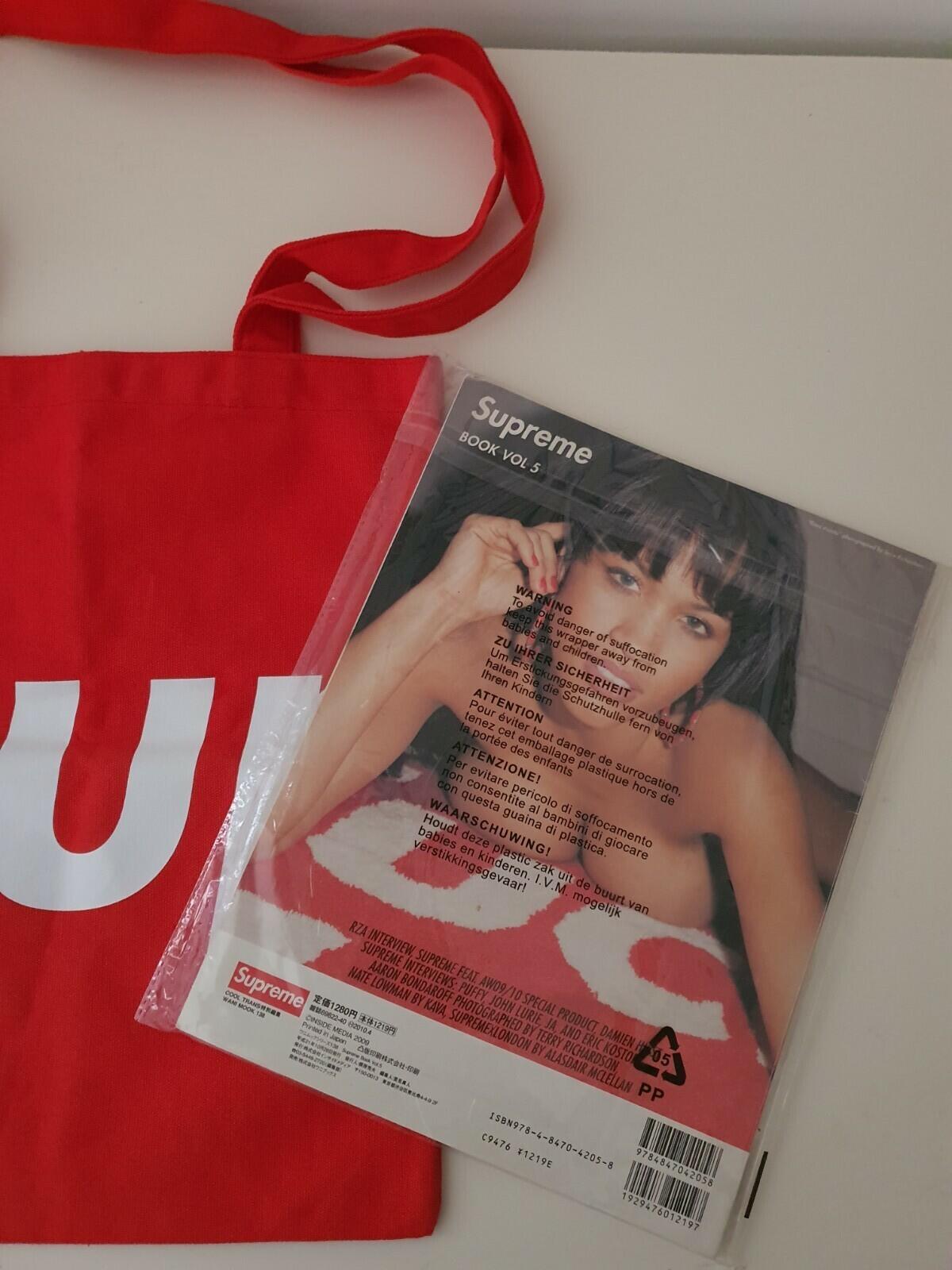 Supreme book n.5 from 2009 catalogue magazine including SUP tote bag Very Rare