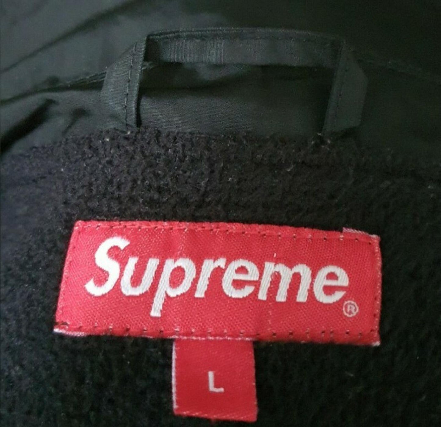 FW17 Supreme Arabic logo black coaches jacket Size L large water resistant