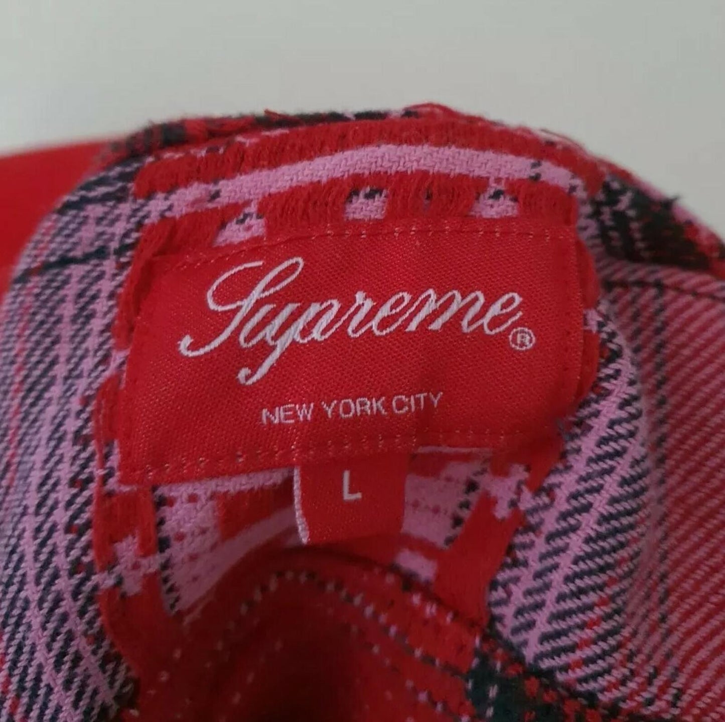 HW20 Supreme Kapuzen-Schatten-Karohemd Größe L groß Rot