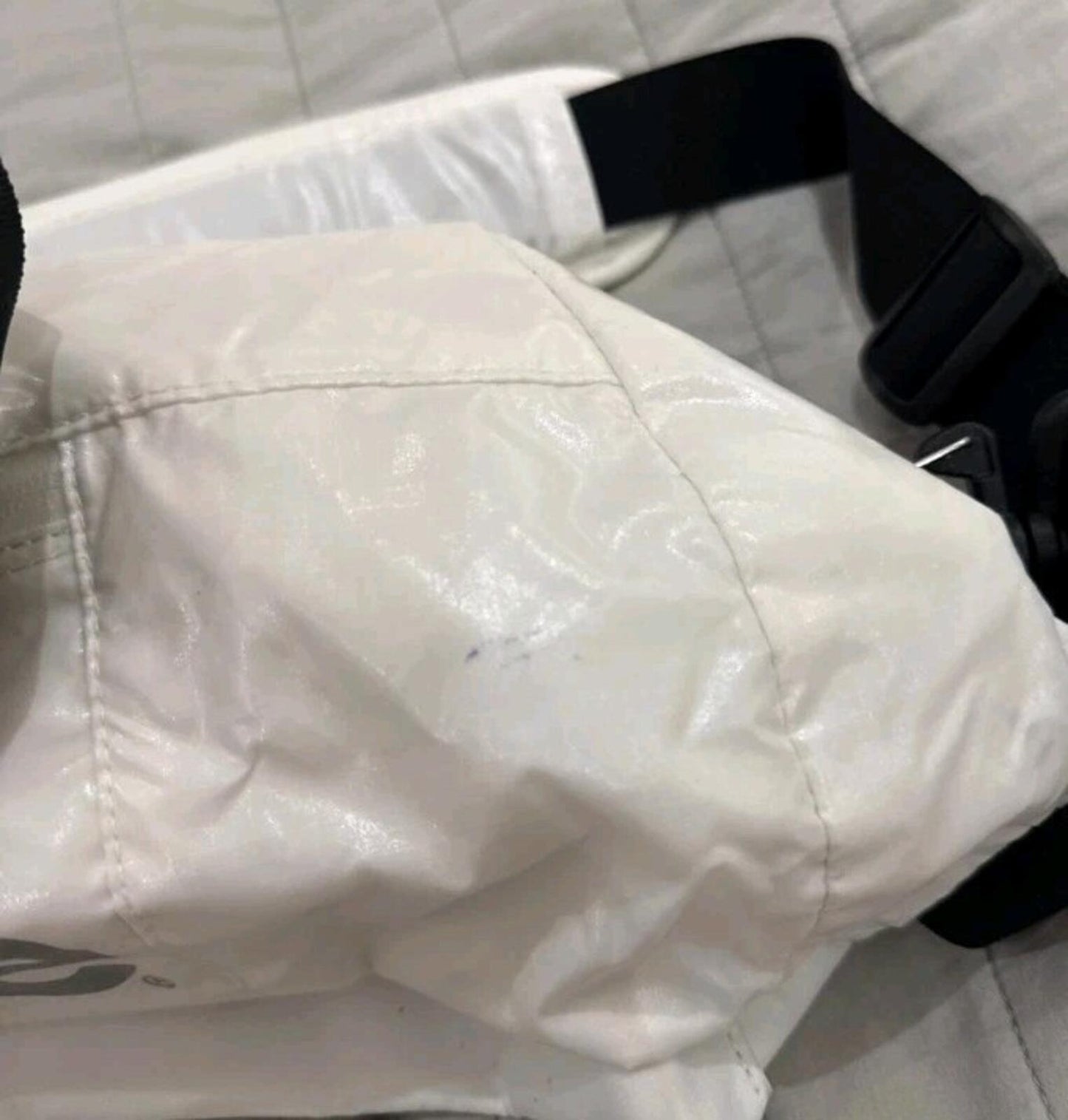 FW17 Supreme Duffle Bag White