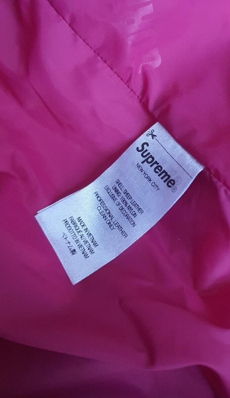 SS22 Supreme GORE-TEX leather jacket RRP $768 Size XL Magenta Pink Waterproof