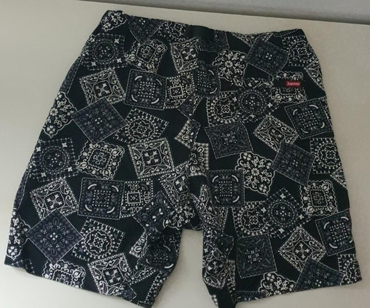 SS15 Supreme Bandana Belted short talla S shorts pequeños negros