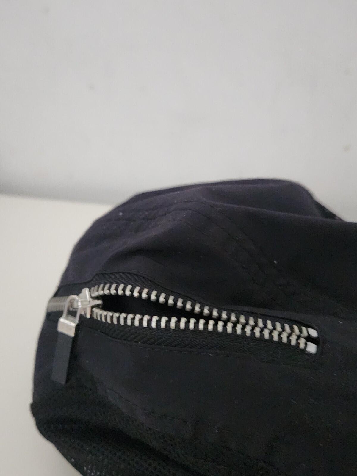 FW20 Supreme Zip Mesh Camp Cap Black