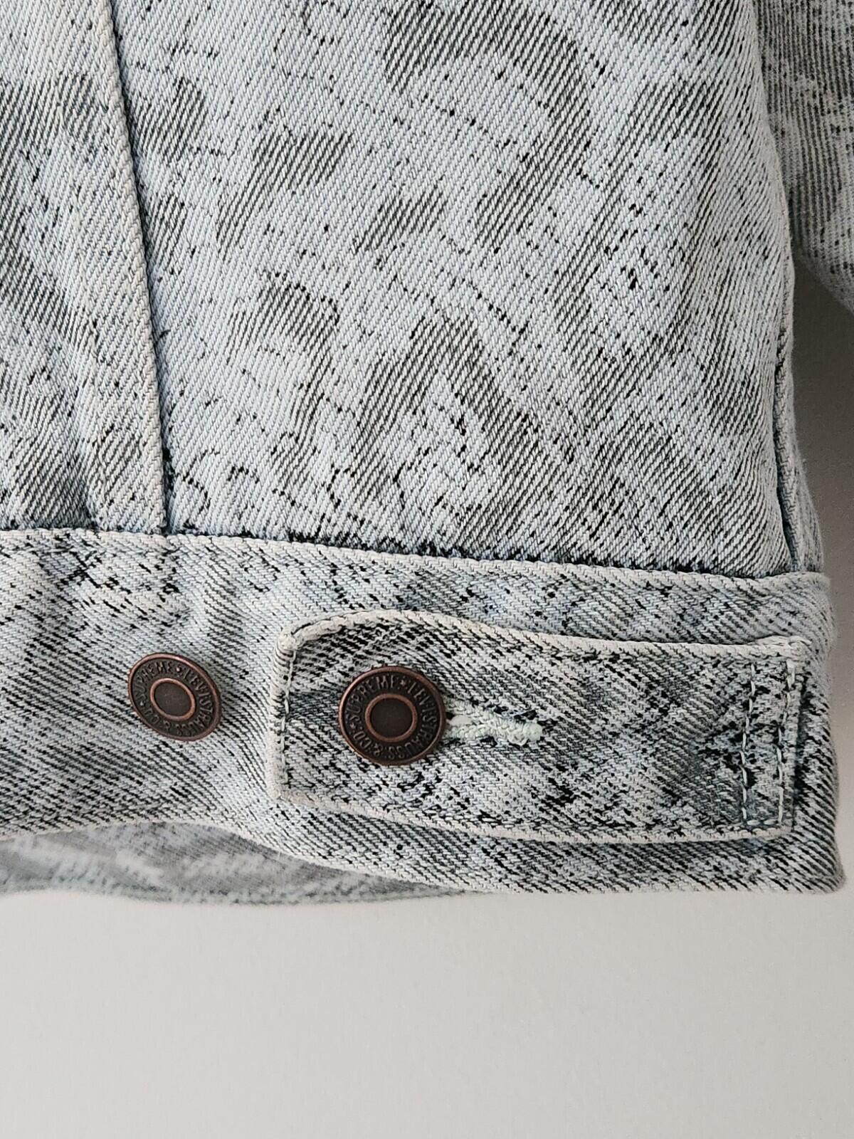 FW17 Supreme x LEVI'S Snakeskin Trucker Jacket Light Blue M Medium Levis Denim