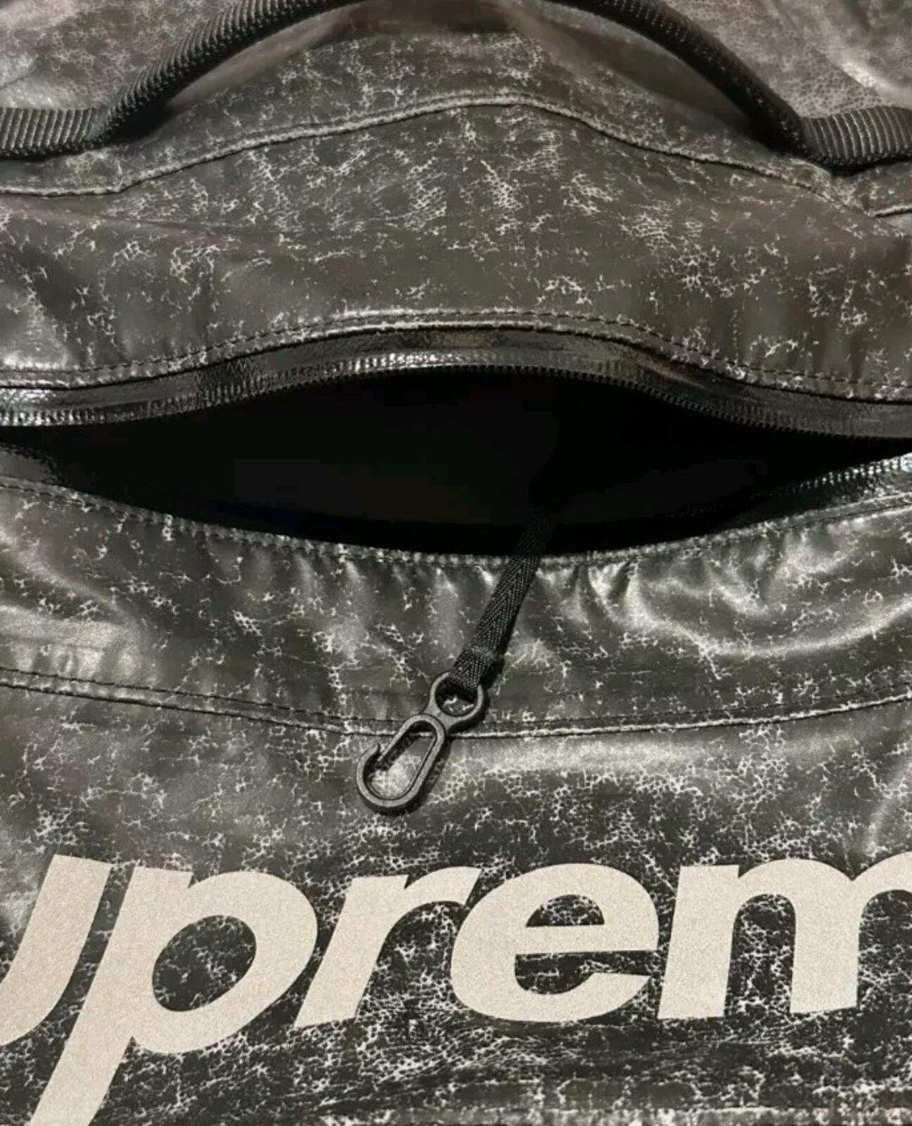 FW20 Supreme Waterproof Reflective Speckled Shoulder Bag Black