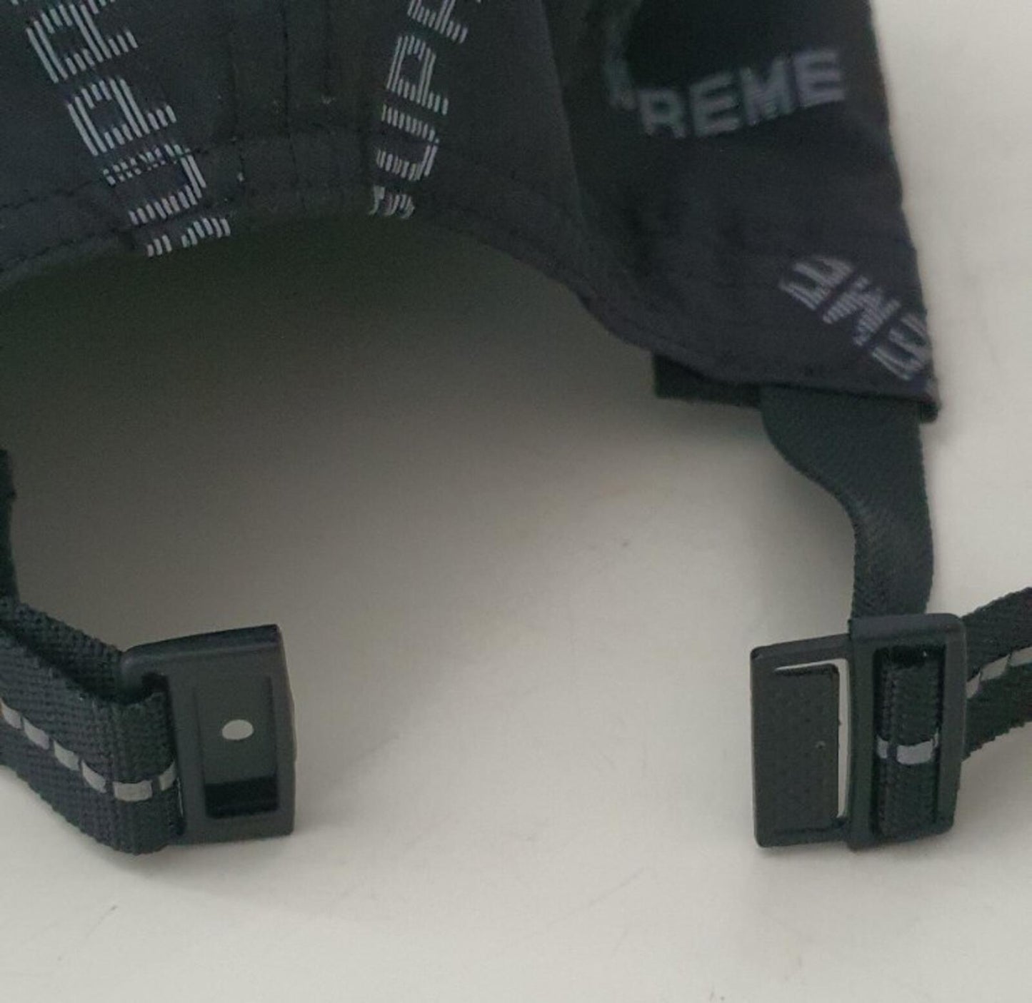 FW18 Supreme reflective text camp cap black hat water resistant jacquard logo