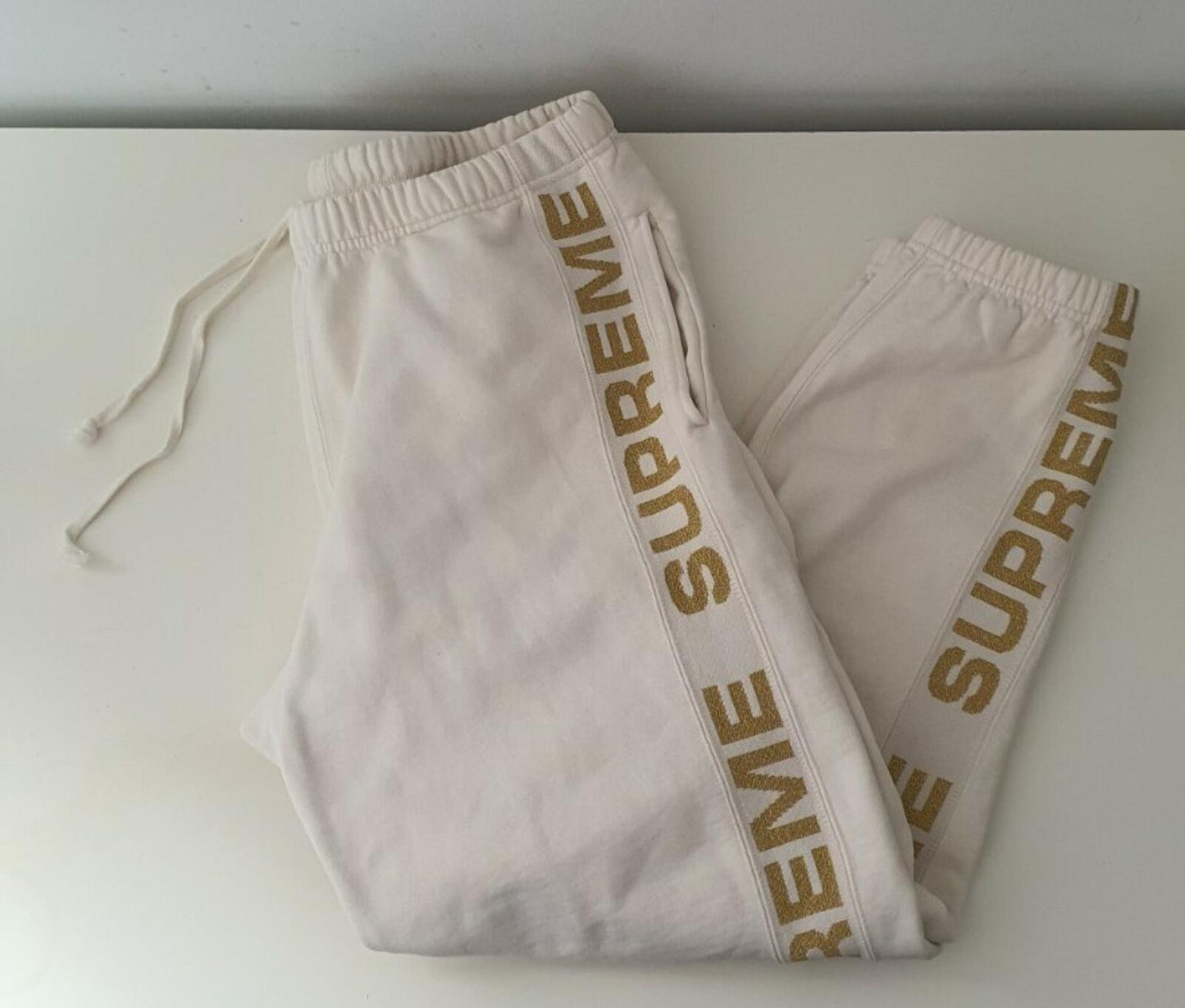 SS20 Supreme Metallic Rib Sweatpant Natural Size S
