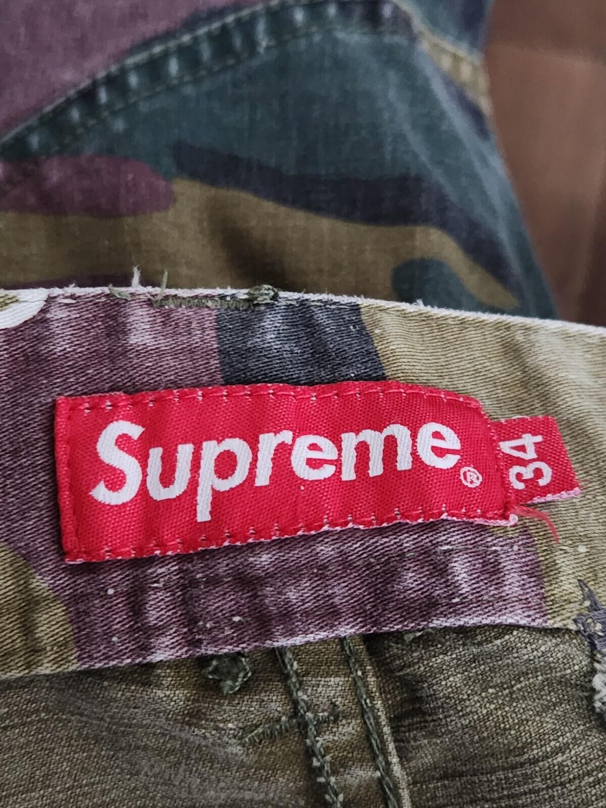 SS18 Supreme cargo pant size 34 W34 L 32 trousers pants Jigsaw Camo