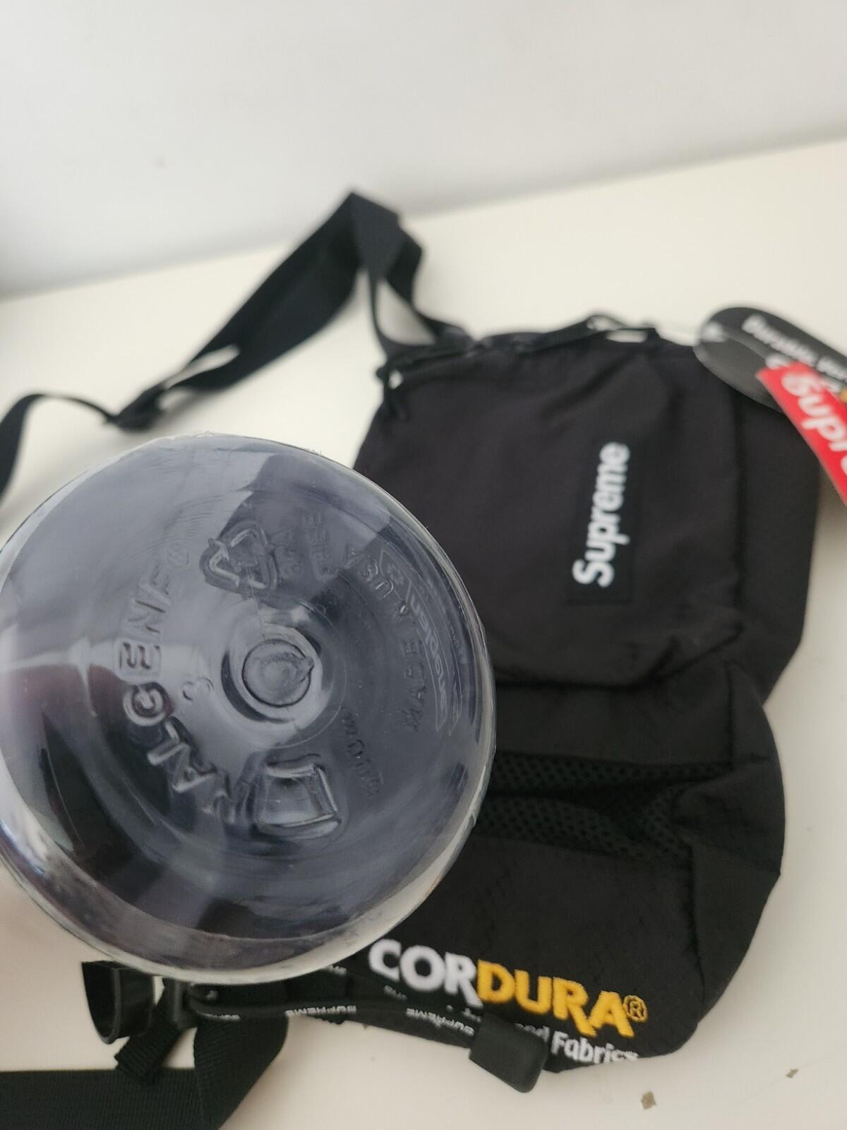 SS22 Supreme side bag black Shoulder Water resistant Water bottle Nalgene 500 ml