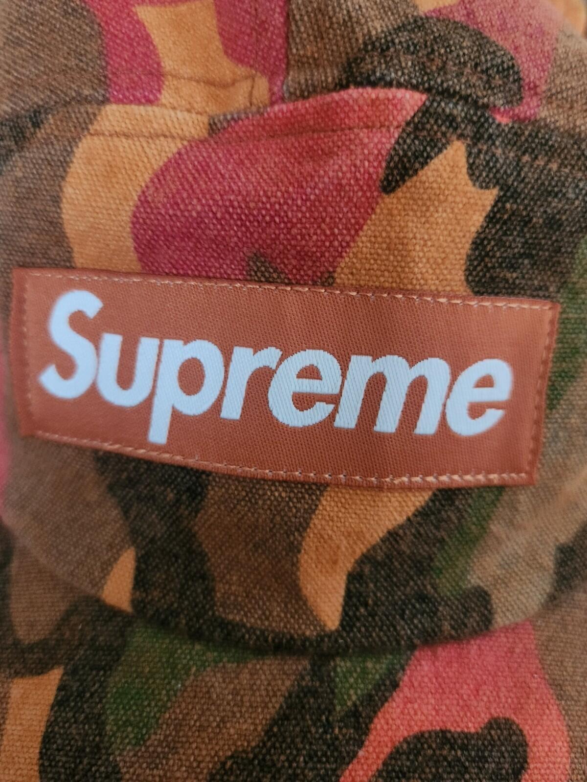 Gorra de campamento de lona lavada Supreme SS24 color naranja camuflaje