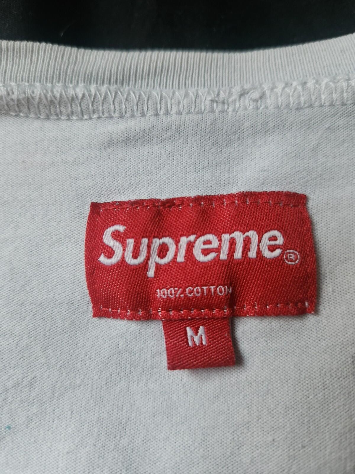 FW18 Supreme Split Logo S/S Top Black White Tee size M medium T-shirt Contrast