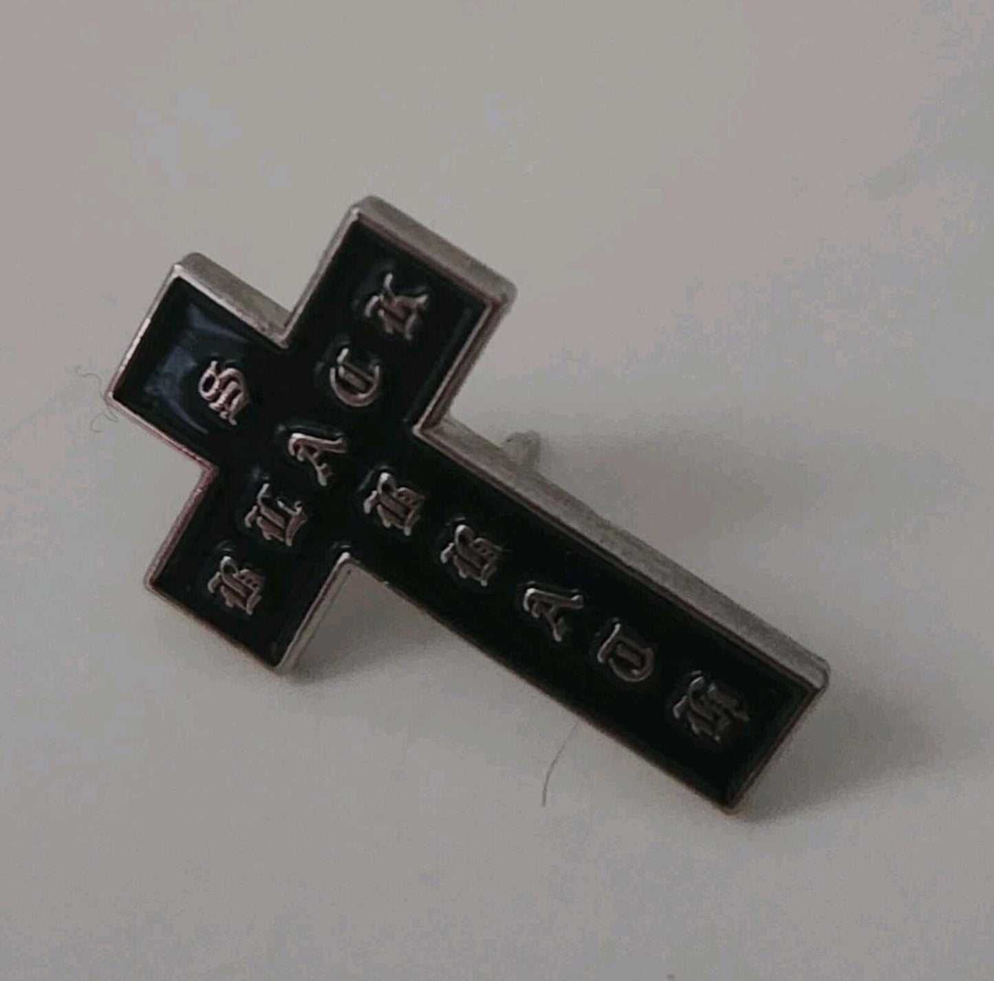 SS16 Supreme Black Sabbath Cross pin metal badge Rock Band Ozzy Osbourne