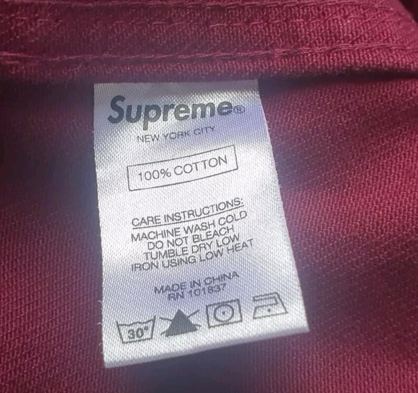 SS18 Supreme NY Tapestry Denim Chore Coat Size L Large Jacket Maroon