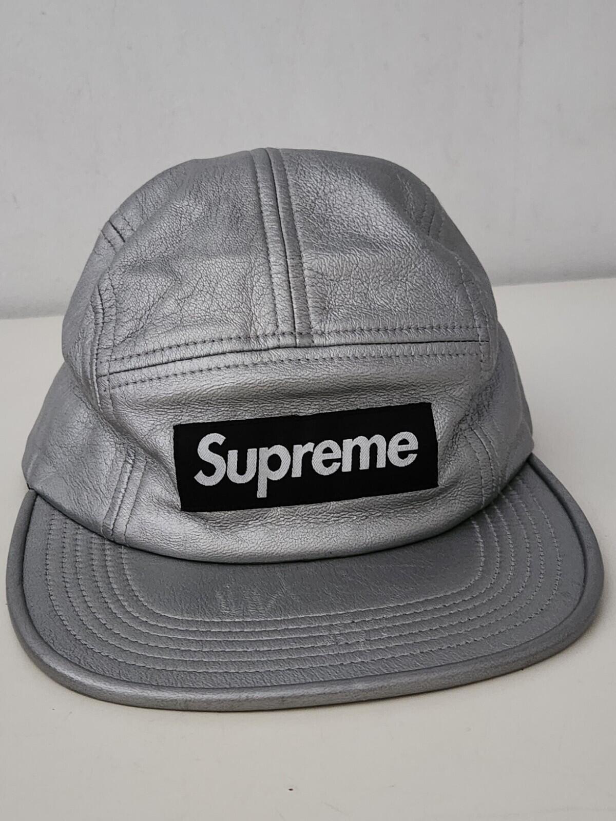 FW16 Supreme Leather Camp Cap Silber