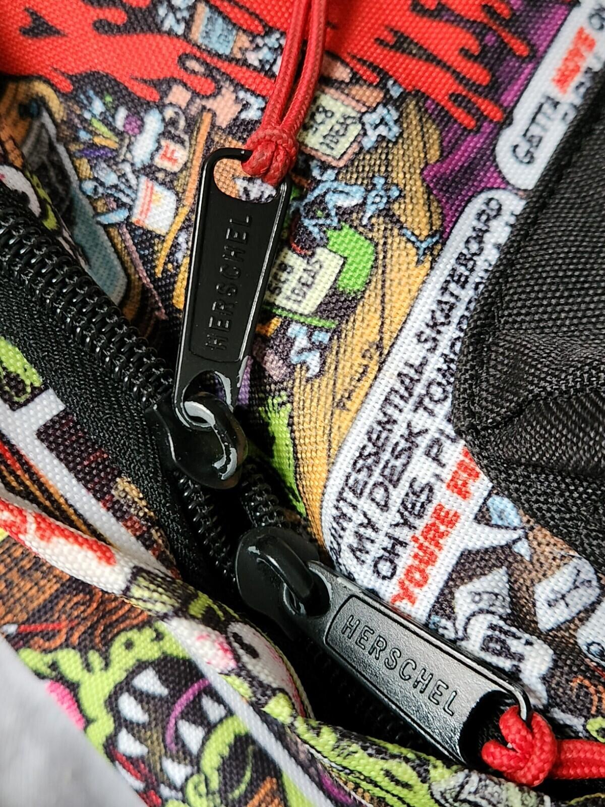 HERSCHEL x Santa Cruz Classic XL Backpack Bag Porkchop Hill Comic Book Laptop