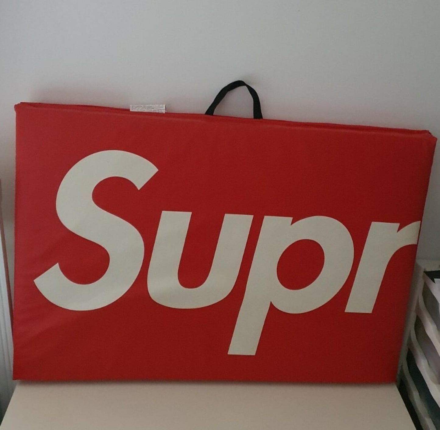 FW17 Supreme x Everlast Folding Exercise Mat Red