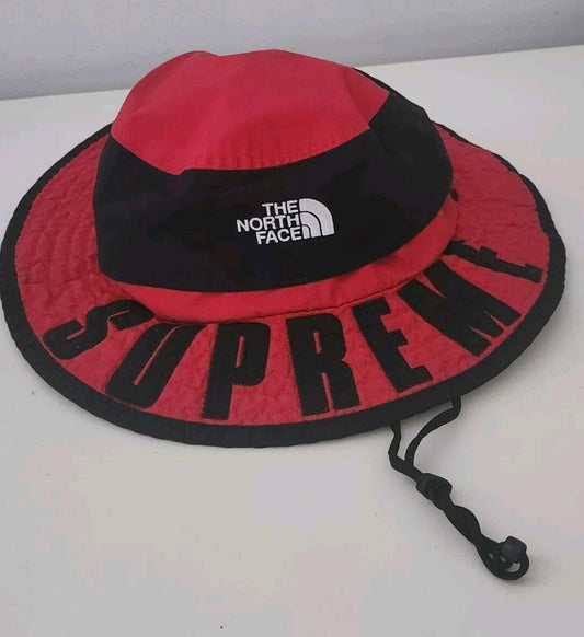 SS19 Supreme THE NORTH FACE Arc Logo Horizon breeze hat Red TNF S/M GORE-TEX