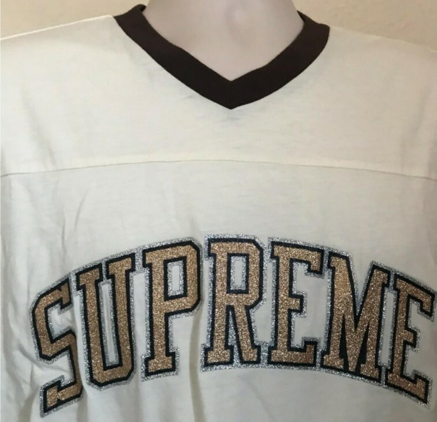FW17 Supreme Glitter Arc Football Top White Größe M