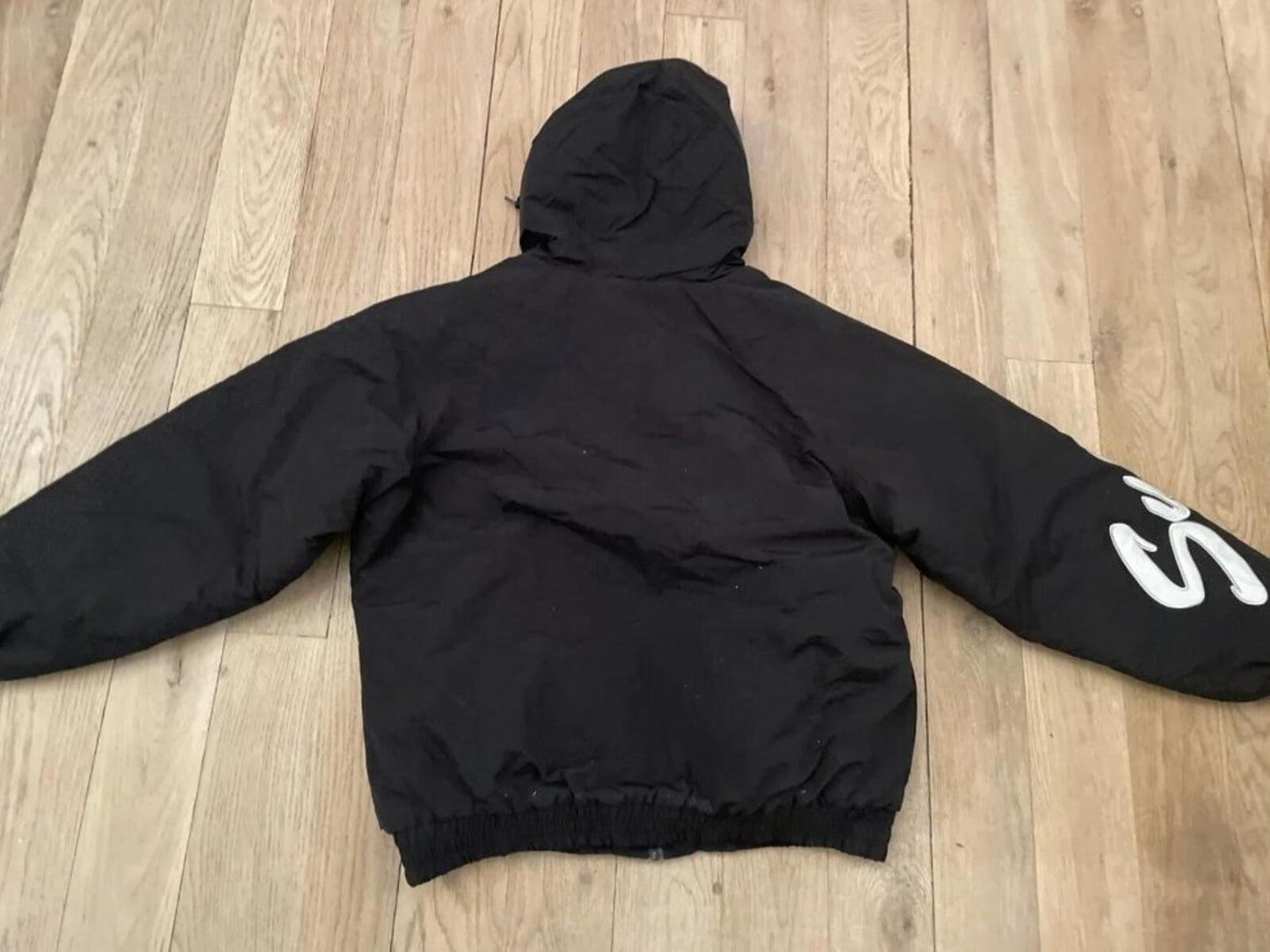 SS18 Supreme Sleeve Script Sideline jacket size L Large water resistant black