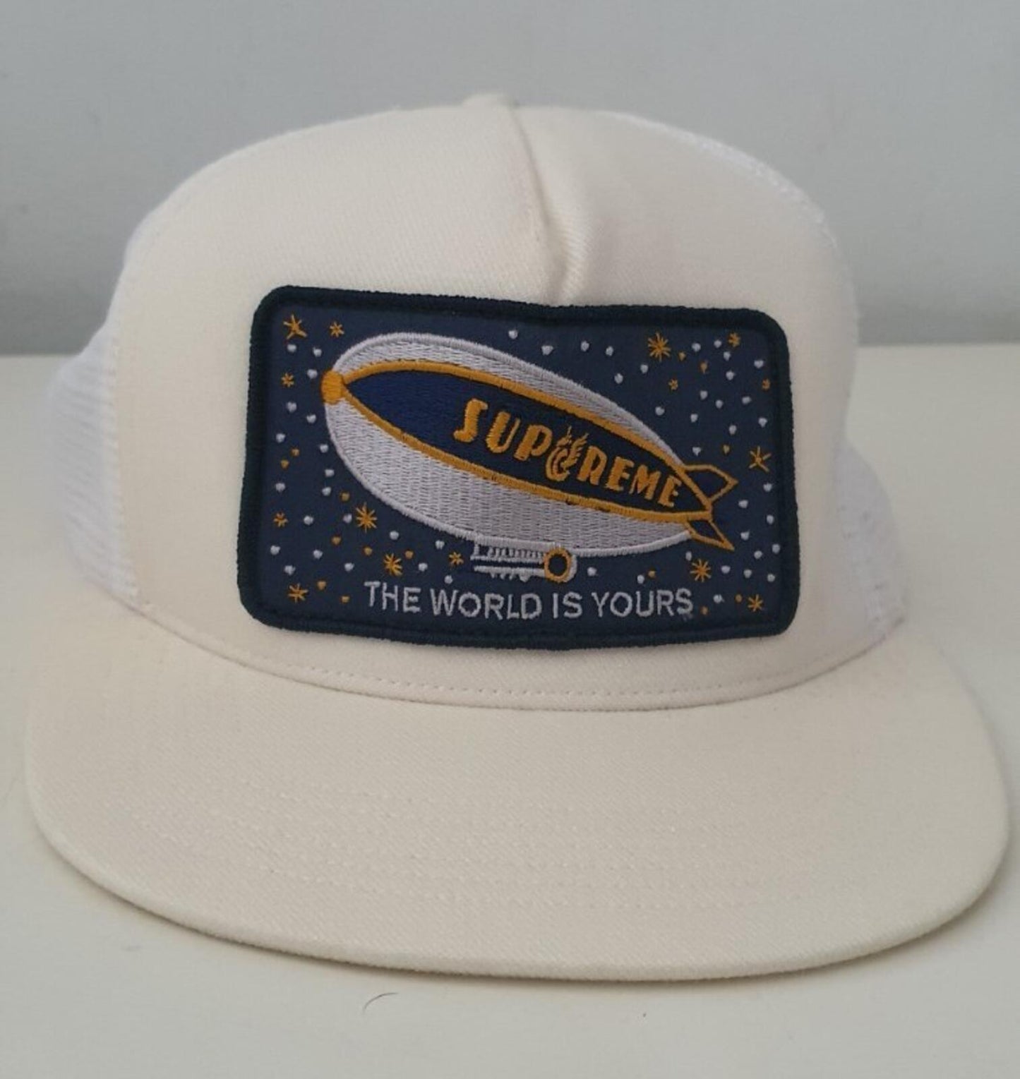 FW20 Supreme Blimp Mesh Back 5-Panel Cap Weiß