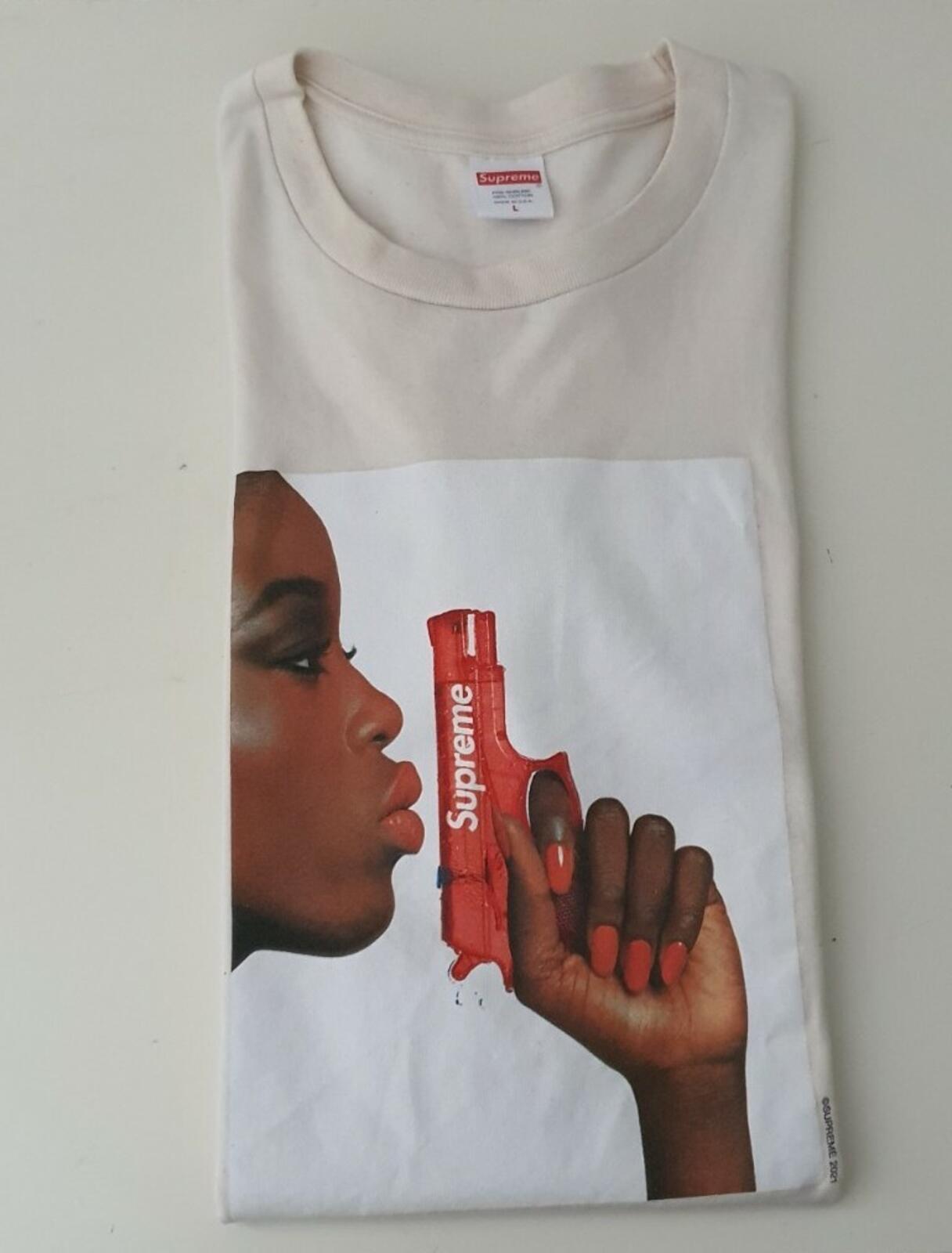 SS21 Supreme Water Pistol Tee Natural Size L
