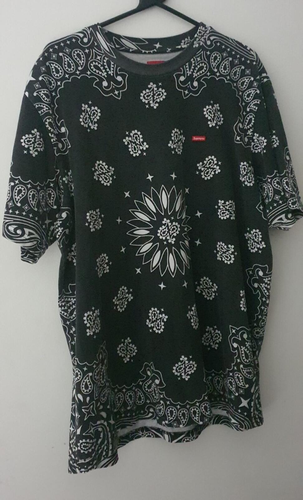 SS21 Supreme Small Box Tee Black T-shirt Size L Large Bandana