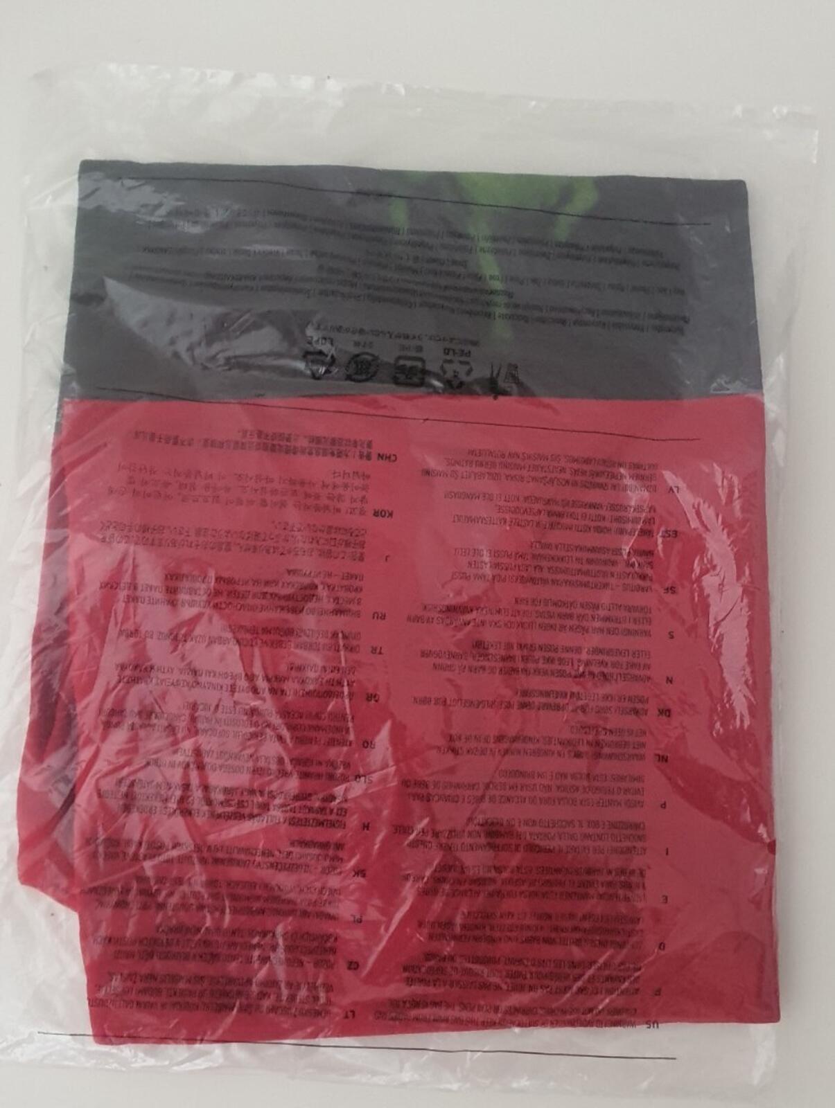 FW18 Supreme x Chris Cunningham Chihuahua Tee Red Size M