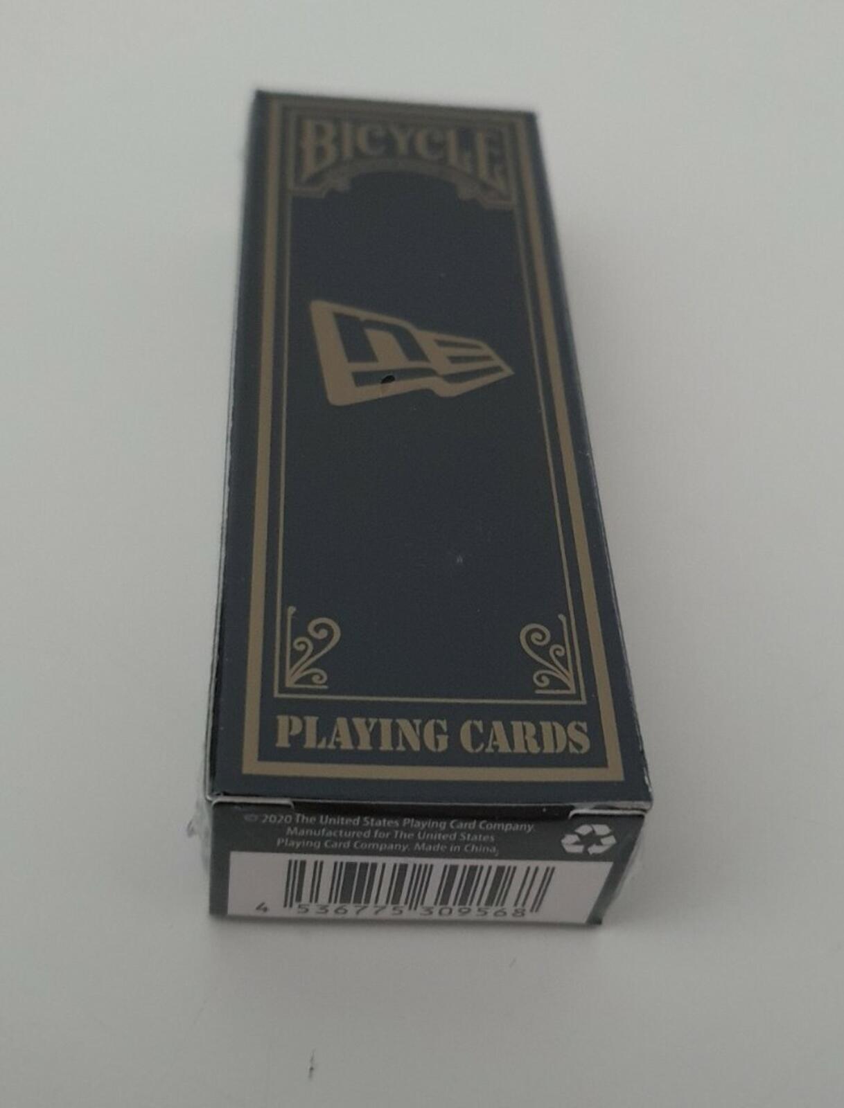 Baraja de cartas Nueva Era x Bicycle Thin Cards. Nuevo y sin abrir. Accesorio.