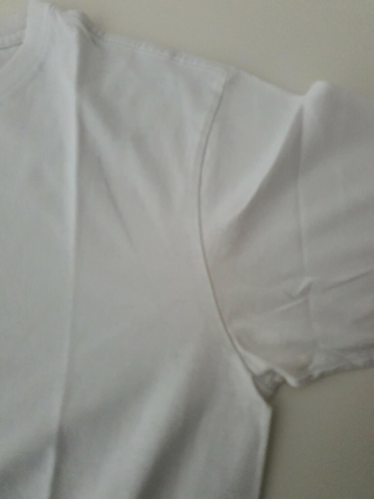 F&F Supreme Box logo Tee White Size L Friends & Family