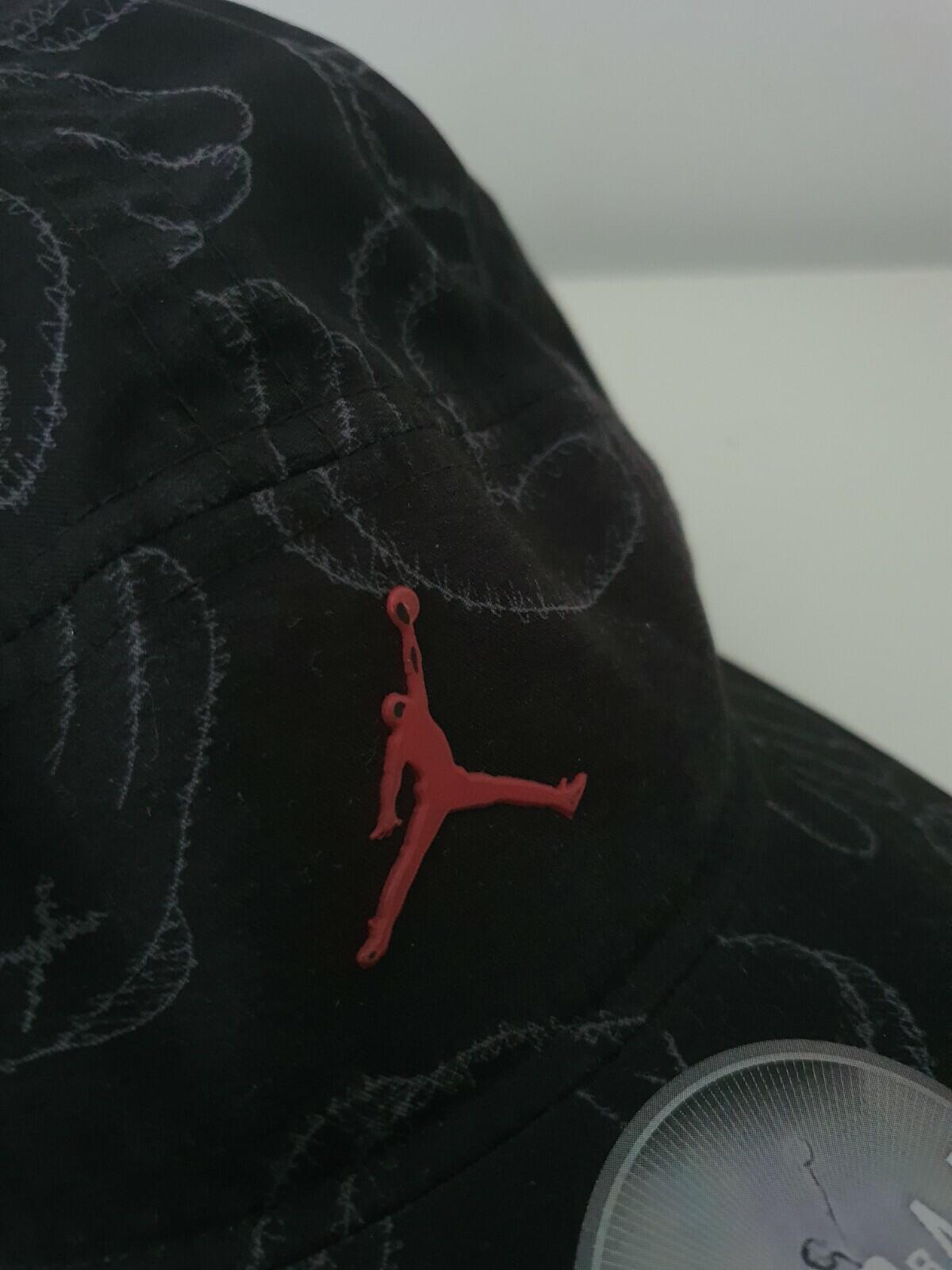 Gorra de 5 paneles SS17 Kaws x Jordan negra