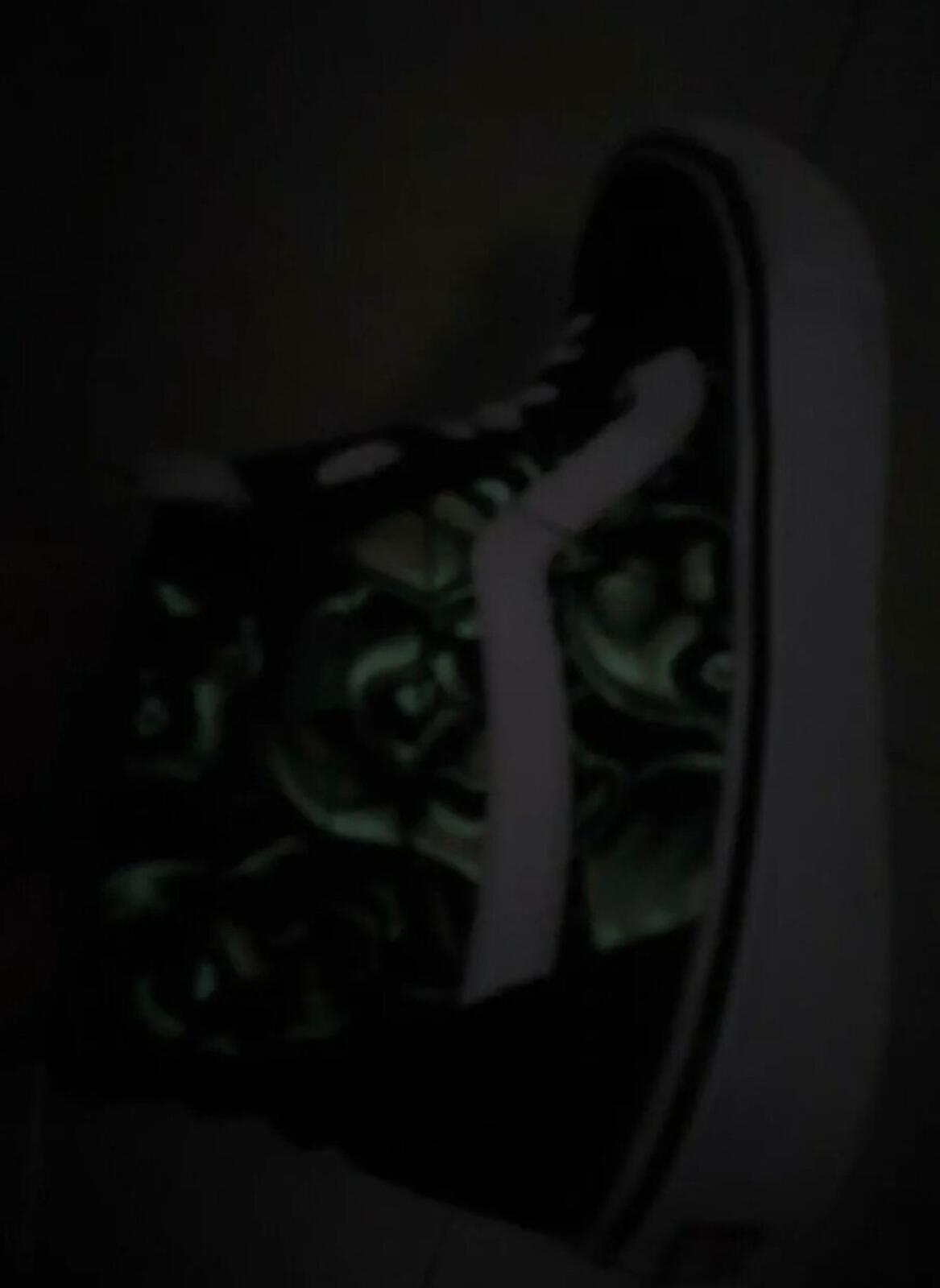 SS18 Supreme Vans Skull Pile Sk8-Hi Trainers Size UK 7 US 8 EUR 40.5